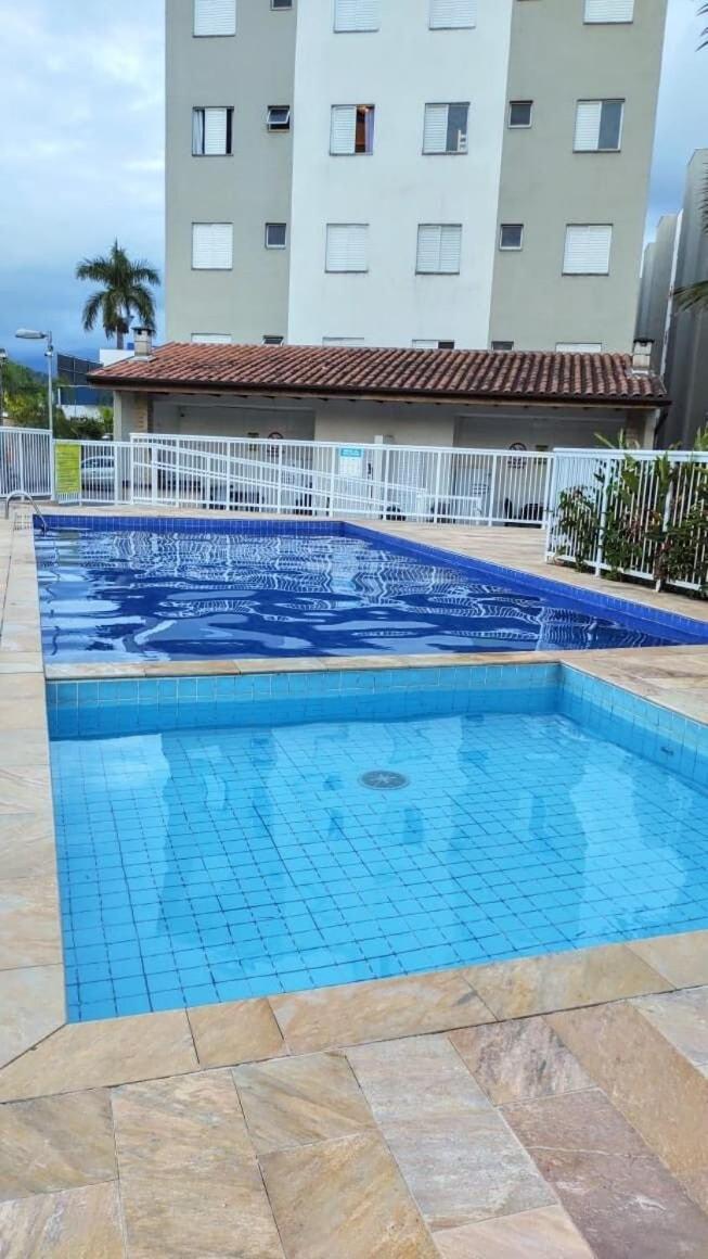 Apartamento Com Piscina Churrasqueira Em Ubatuba Apartman Kültér fotó